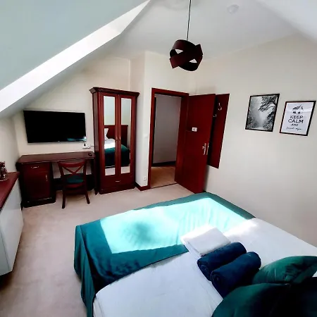 Forrest Style Goscinne Homestay Warsaw